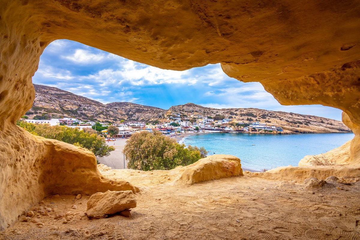 Μάταλα - Moirai pavilions