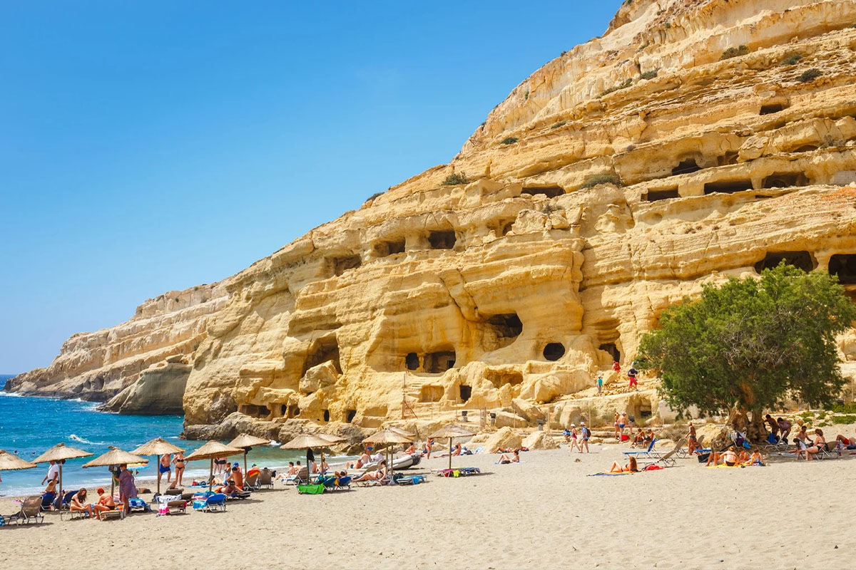 Μάταλα - Moirai pavilions