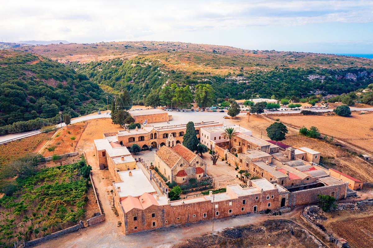 Μονή Αρκαδίου Moirai Pavillion